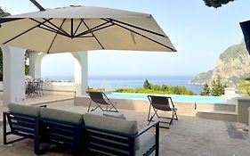 Villa Hibiscus